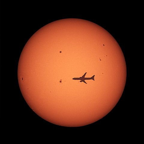 太陽と飛行機
