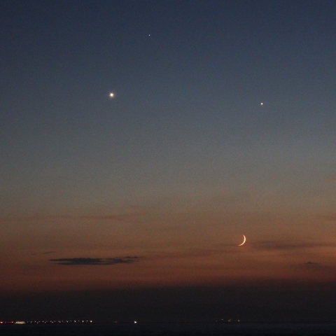 7/18 大阪湾の細い月　金星　レグルス　木星