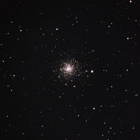 やぎ座の球状星団 M30