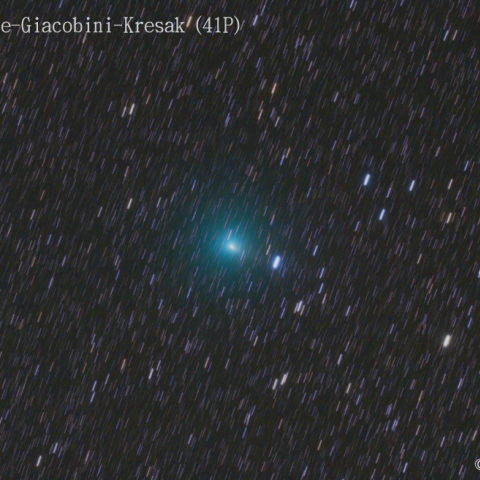 タットル・ジャコビニ・クレサーク彗星 (41P) 5/2