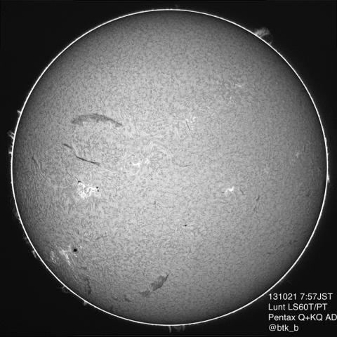 PENTAX Qによる10/21のHα太陽面