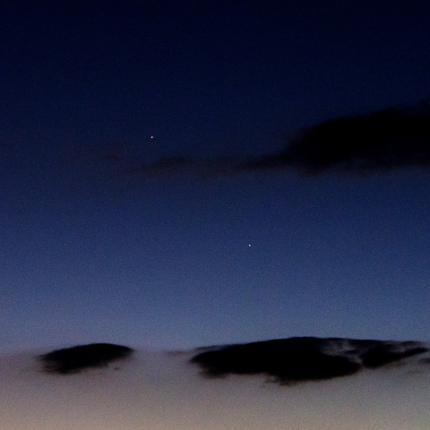 朝焼けと火星・スピカ