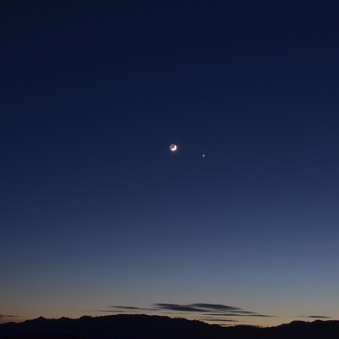 12月29日の月と金星のランデブー