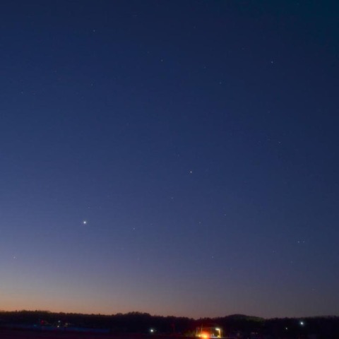 2月21日の細い月と土星・木星・火星・アンタレスのランデブー