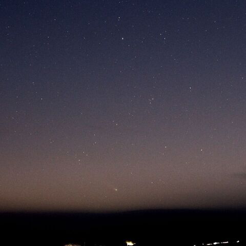 2022-0102-17:42　レナード彗星