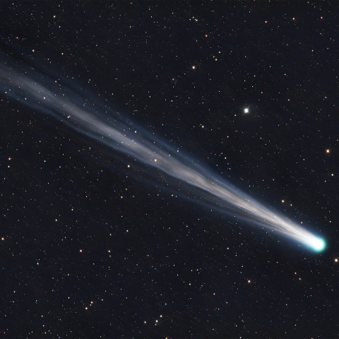 C/2025 R3 パンスターズ彗星