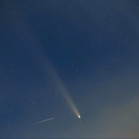 10月17日の紫金山・アトラス彗星
