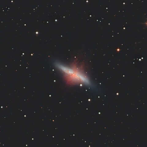 M82