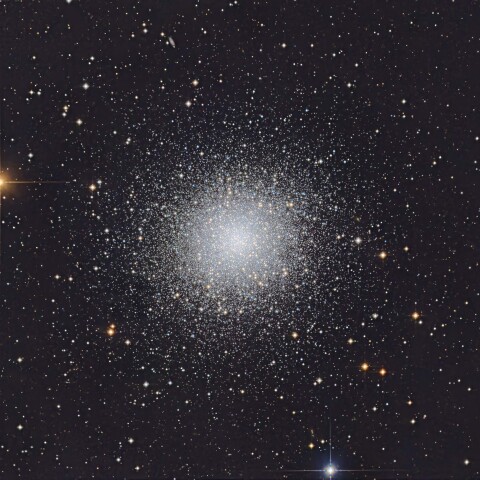 M13