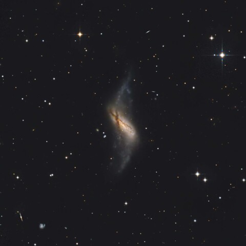 NGC660