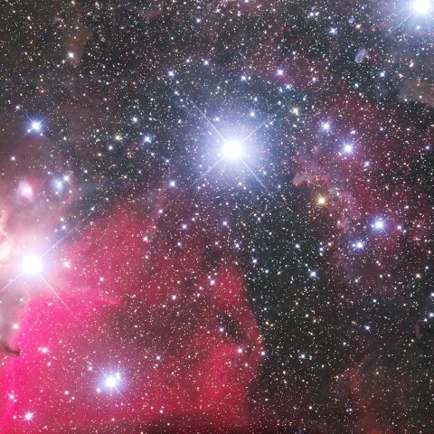 オリオン座三つ星付近の星雲