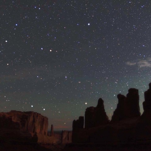 アーチーズ パークアベニューから見た北天の星