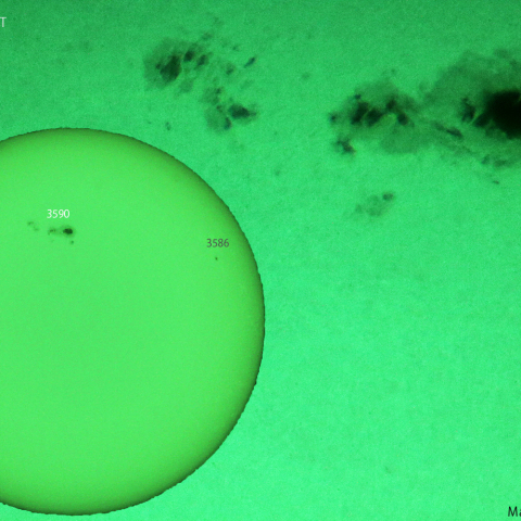 肉眼黒点 3590：2024/02/24