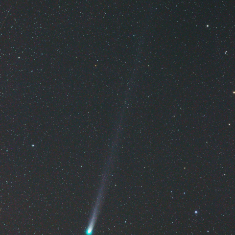 180mmによるラブジョイ彗星（20131207）