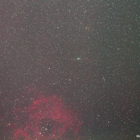 300mmによるウカイムデン彗星