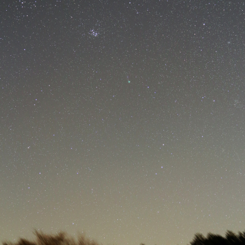 星空模様・18mmによるラブジョイ彗星