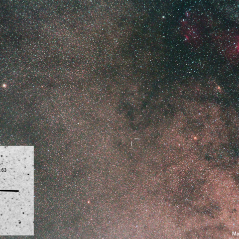 いて座の新星2015