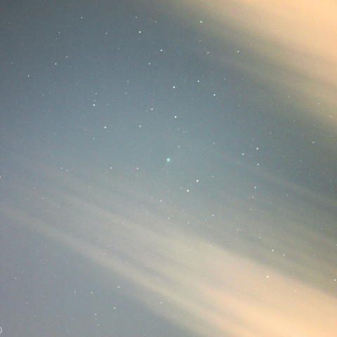 雲間のカタリナ彗星