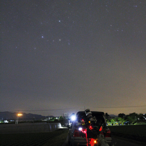 星空模様：昇るカシオペア座