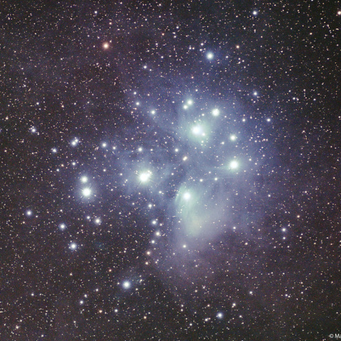 冷却CMOSカメラによるプレアデス星団