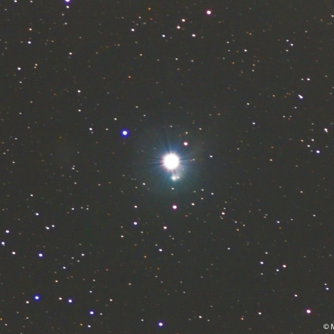 300mmによるジョンソン彗星