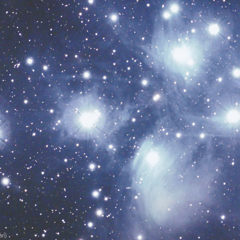 300mmLRGB合成によるM45