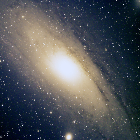 アンドロメダ座大銀河（M31）