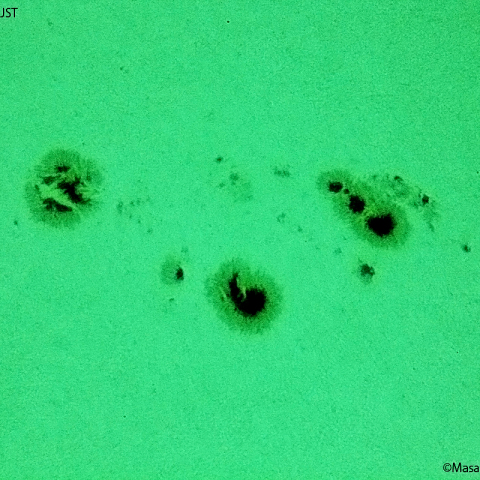 太陽黒点（拡大） : 2022/04/22
