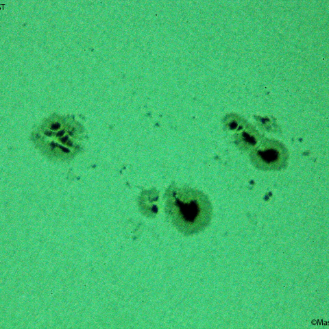 太陽黒点 （拡大）: 2022/04/23