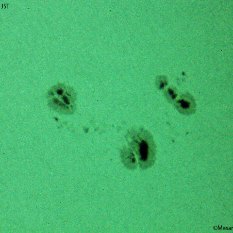 太陽黒点（拡大） : 2022/04/25