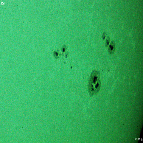 太陽黒点（拡大） : 2022/04/27