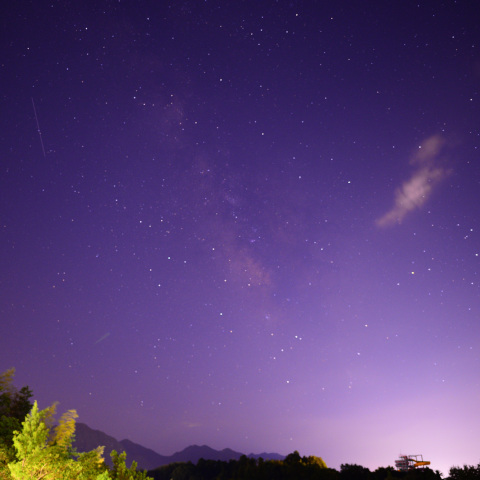 天の川に流星( 8 / 29 / 2021)