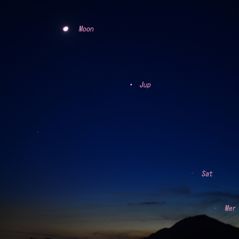 「整列 !」/  木星・土星・水星 + 月 (2022/01/07)