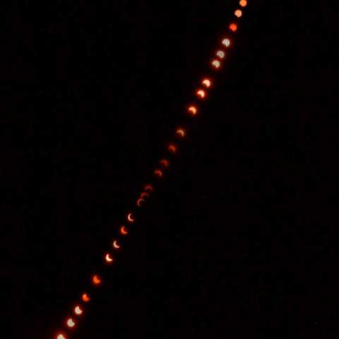 部分日食を城崎にて