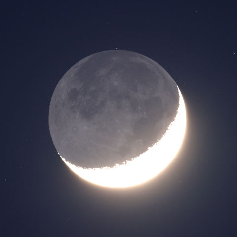 月齢3.6の地球照