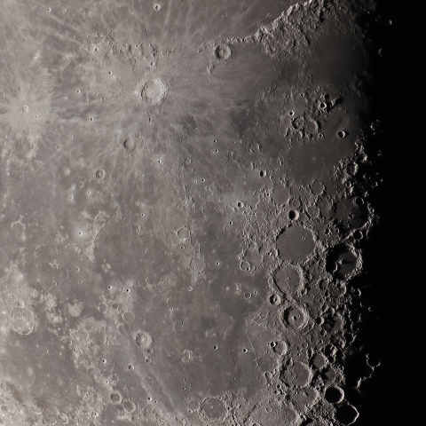 月齢 22.0　中部