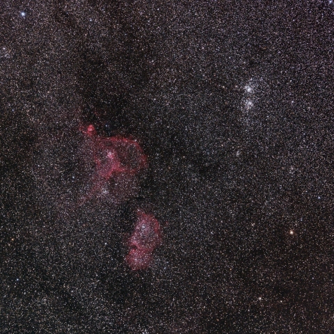 ハート星雲付近