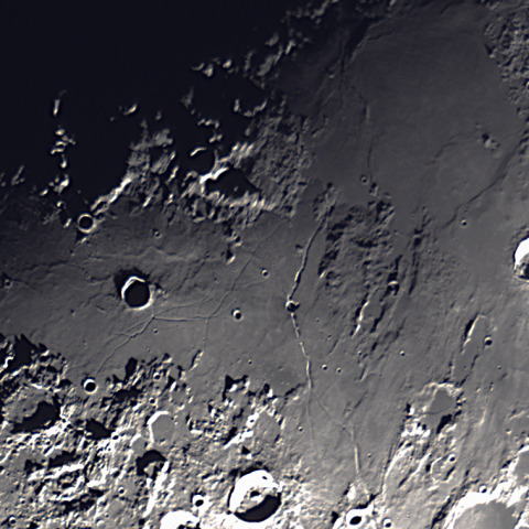 ヒギヌス谷とトリスネッカー谷