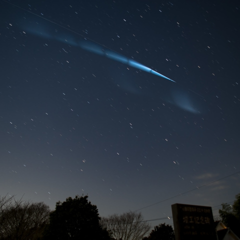 H2A第2段ロケット　夜光雲