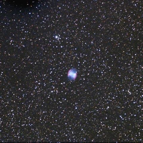 酷暑に見る亜鈴星雲