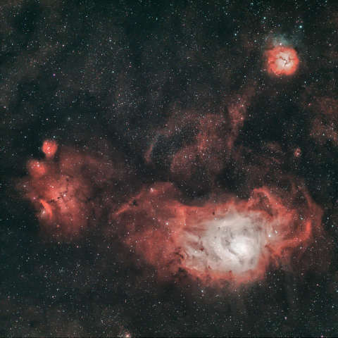 M8, M20, 猫の手星雲