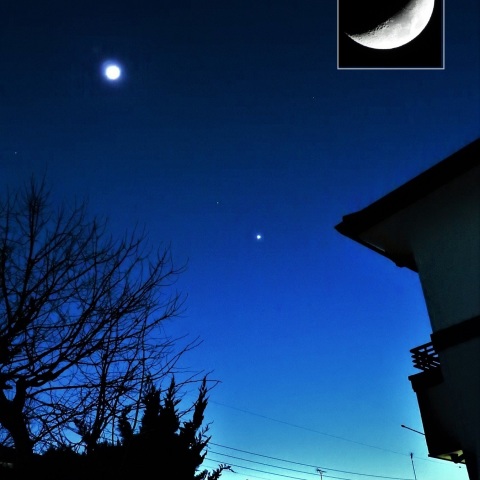 夕空の月と火星・金星