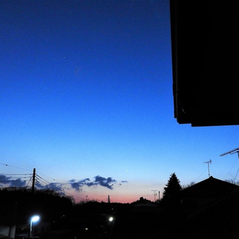 宵の明星（金星）と火星