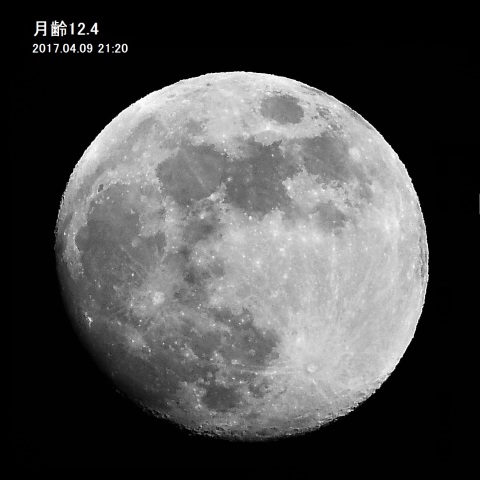 月齢12.4の月