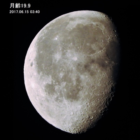 月齢19.9の月