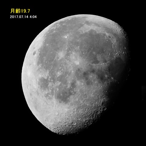 月齢19.7の月