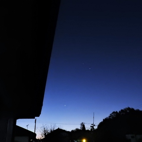 夜明け前の火星・木星・スピカ