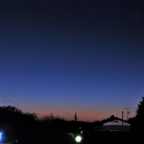 夕暮れの水星と金星