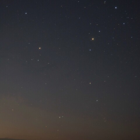 昇るさそり座と火星
