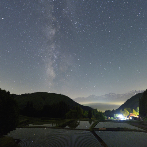 青鬼の棚田と夏の銀河